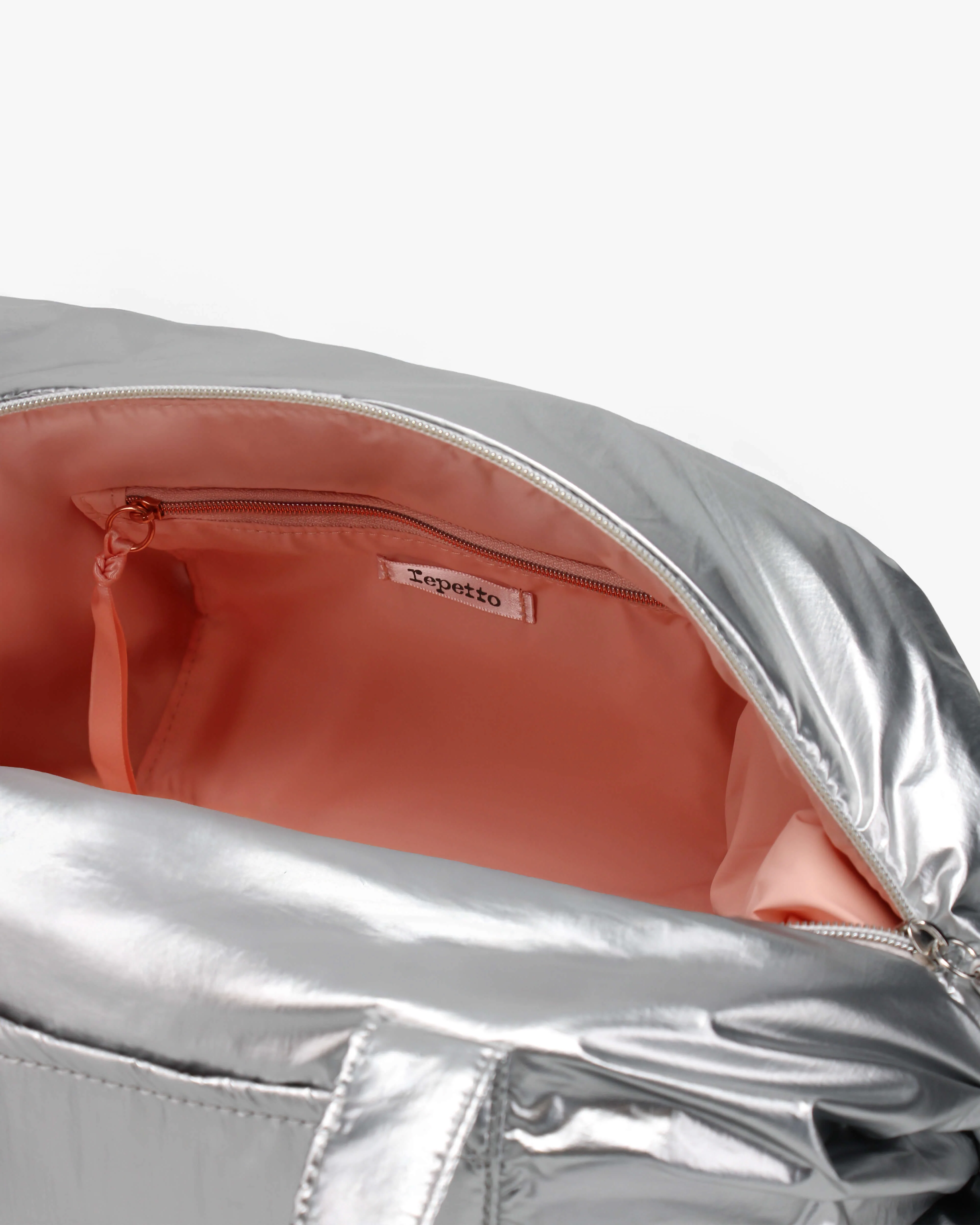 Medium duffle bag